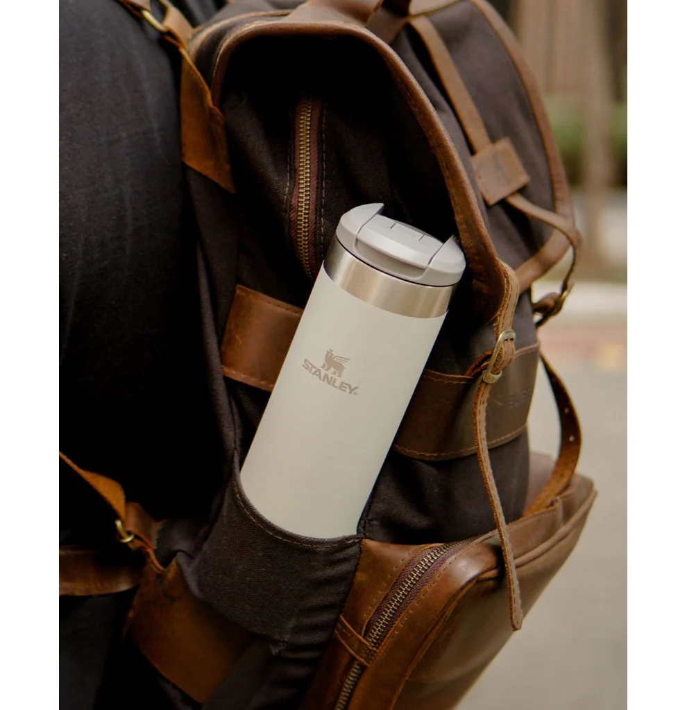 Garrafa Térmica Aerolight™ Transit Stanley Fog Glimmer | 591ML - Image 7